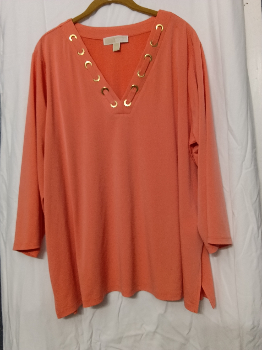 Women's Coral V-Neck Grommet Tunic Top